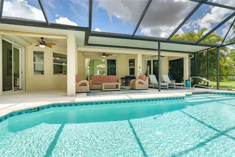 122 Clear Lake Drive Englewood FL 34223