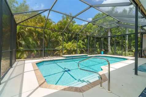 122 Clear Lake Drive Englewood FL 34223