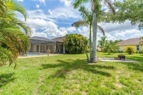 122 Clear Lake Drive Englewood FL 34223