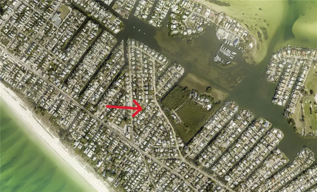 205 84th Street Holmes Beach FL 34217