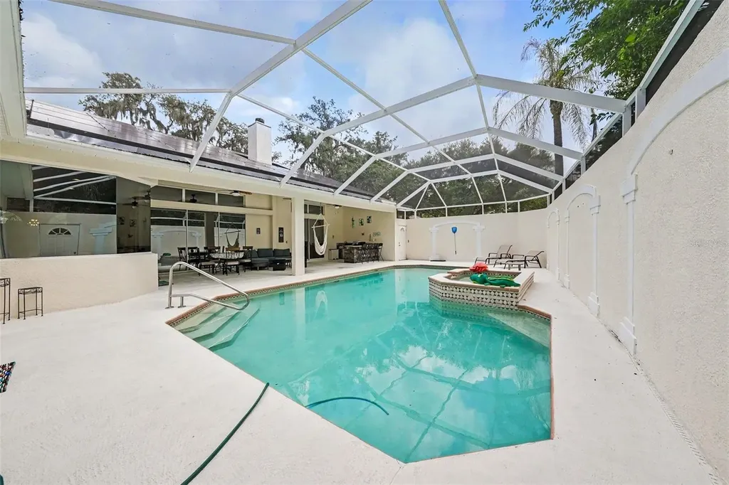 2528 Centennial Falcon Drive Valrico FL 33596