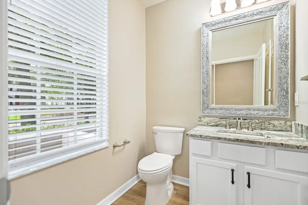 6123 Fishhawk Crossing Boulevard Lithia FL 33547