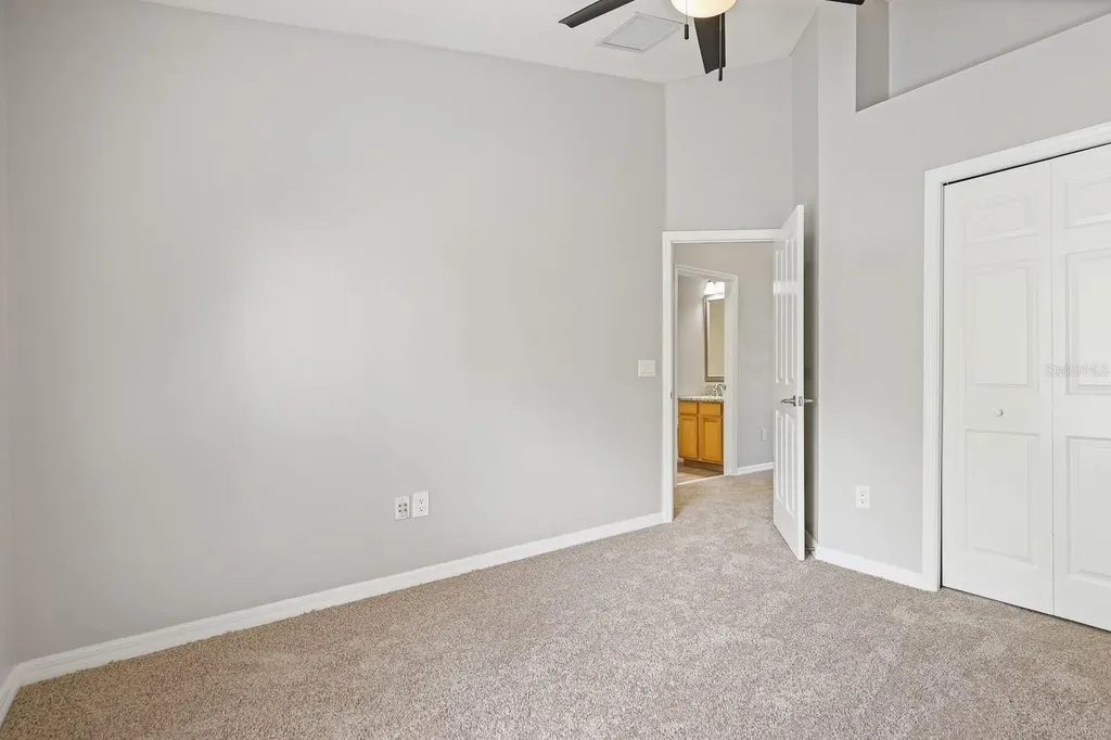 6123 Fishhawk Crossing Boulevard Lithia FL 33547