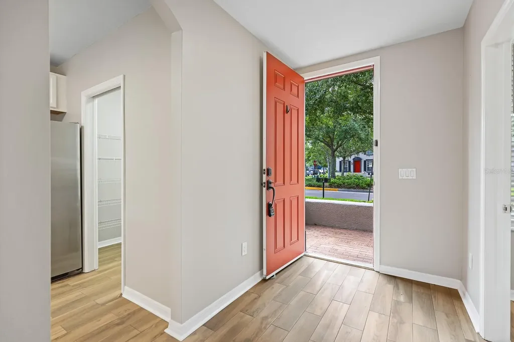 6123 Fishhawk Crossing Boulevard Lithia FL 33547
