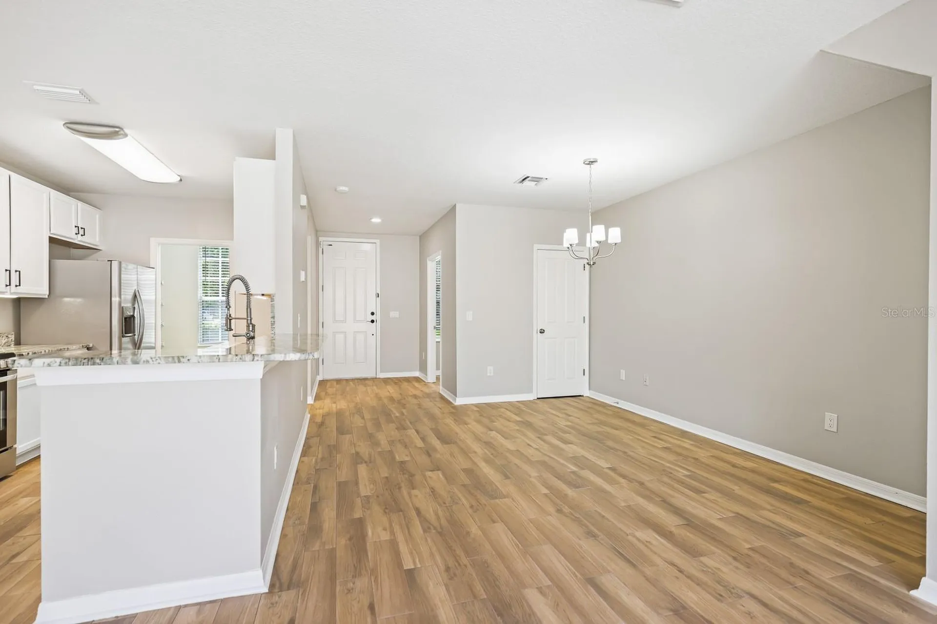 6123 Fishhawk Crossing Boulevard Lithia FL 33547