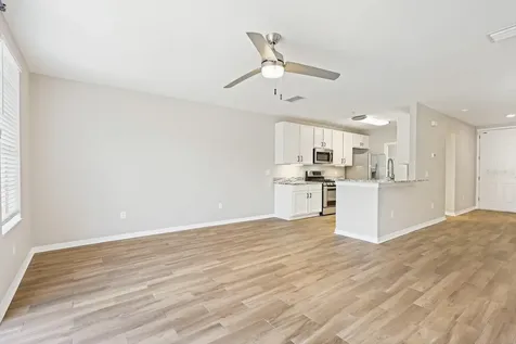 6123 Fishhawk Crossing Boulevard Lithia FL 33547