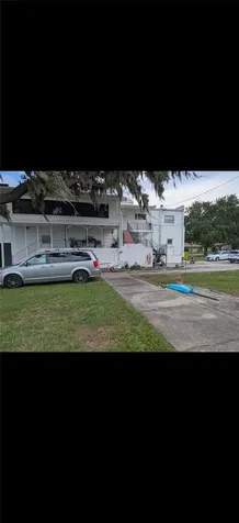 Howey In The Hills FL 34737