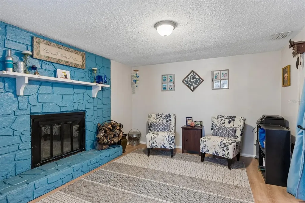 1853 Dartmouth Drive Holiday FL 34691