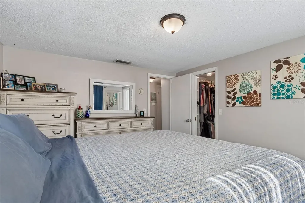 1853 Dartmouth Drive Holiday FL 34691