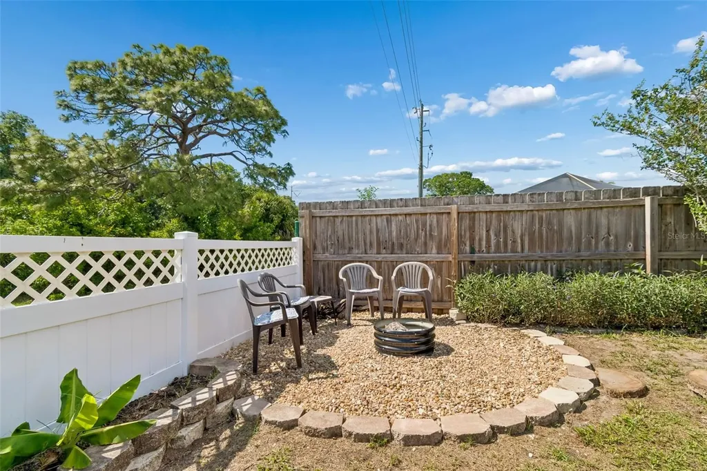 1853 Dartmouth Drive Holiday FL 34691