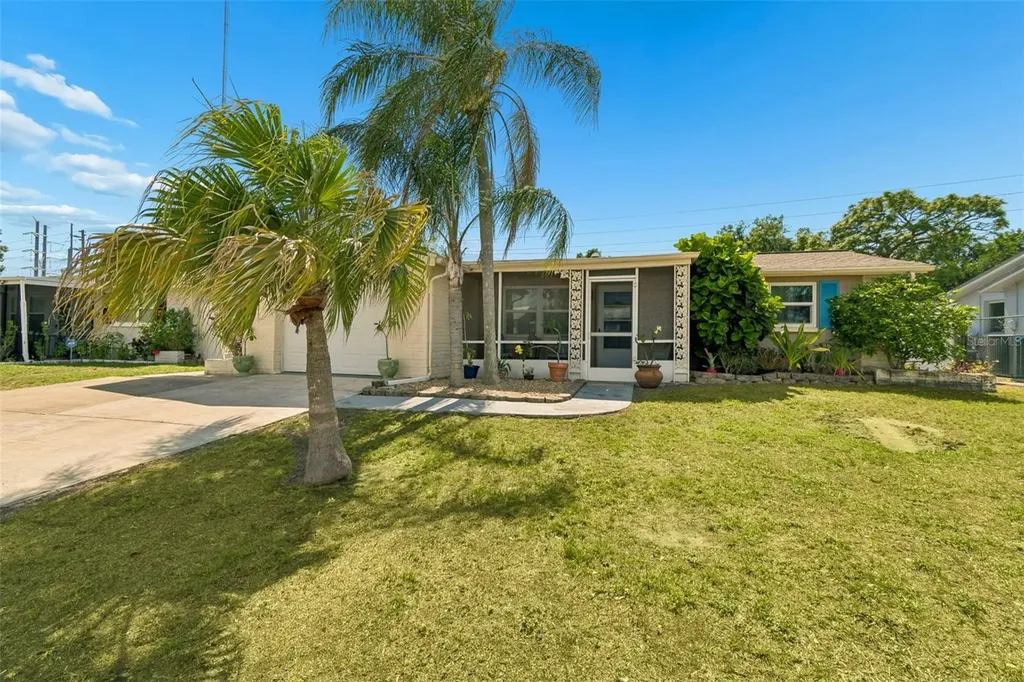1853 Dartmouth Drive Holiday FL 34691