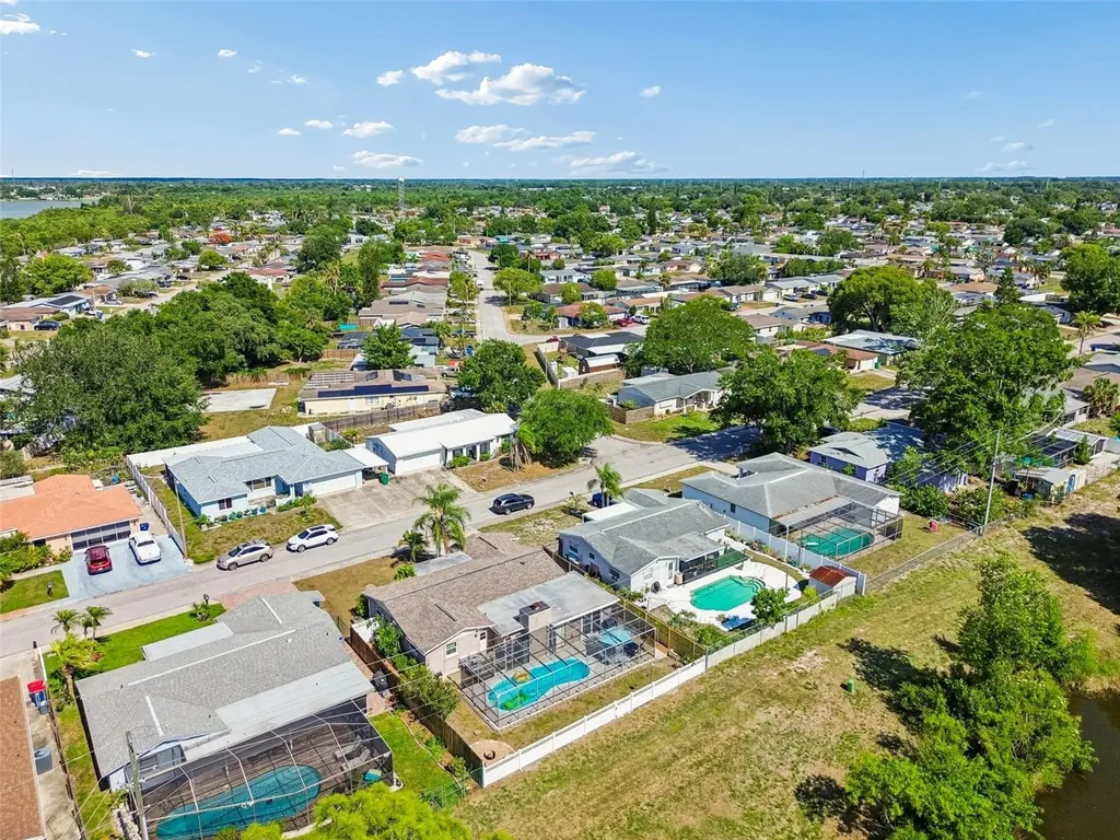 1853 Dartmouth Drive Holiday FL 34691