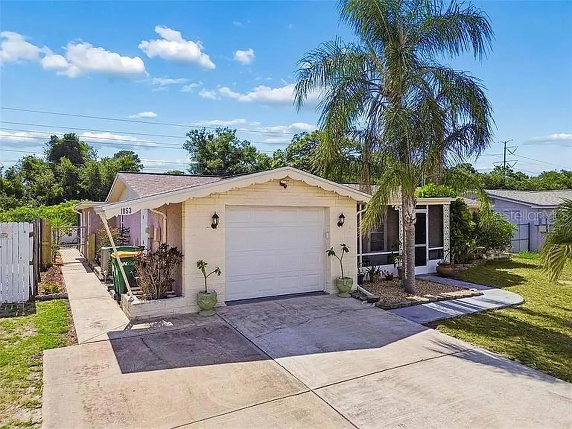 1853 Dartmouth Drive Holiday FL 34691