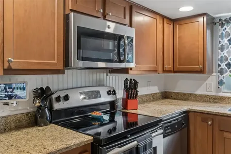 1853 Dartmouth Drive Holiday FL 34691