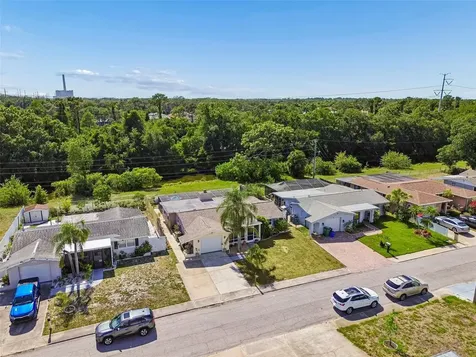 1853 Dartmouth Drive Holiday FL 34691