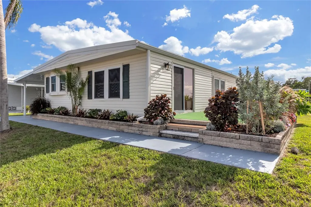 1535 45th Avenue Drive E Ellenton FL 34222