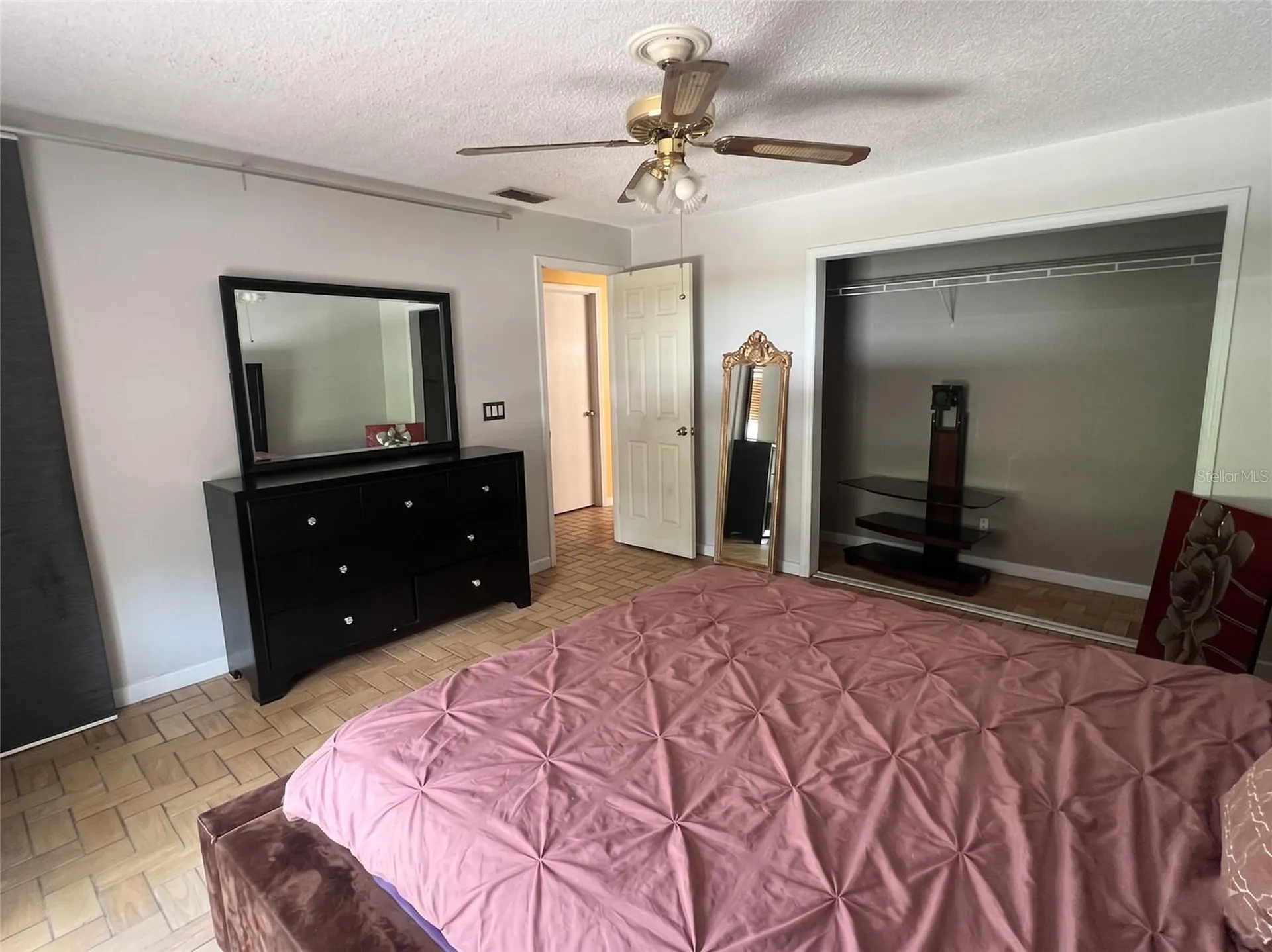 4306 W Idell Street Tampa FL 33614