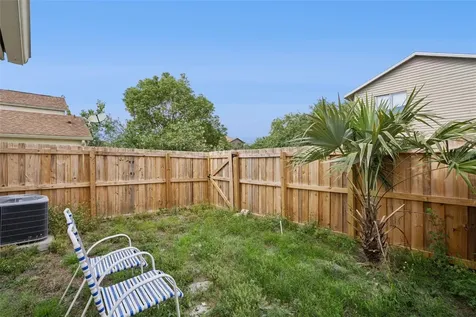 737 Olympic Circle Ocoee FL 34761