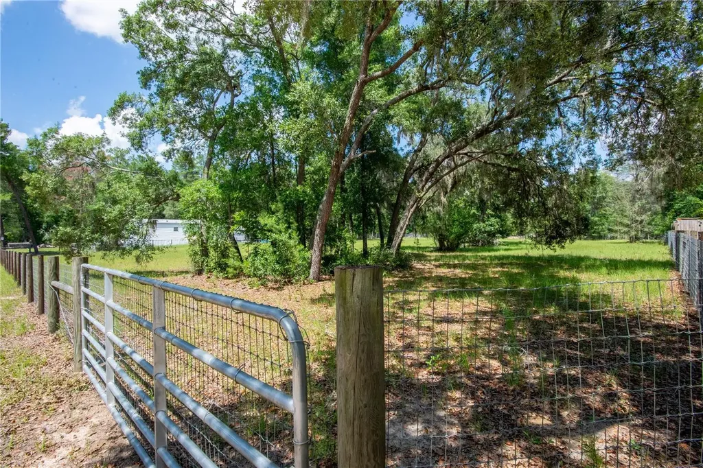 26721 Chippewa Trail Brooksville FL 34601