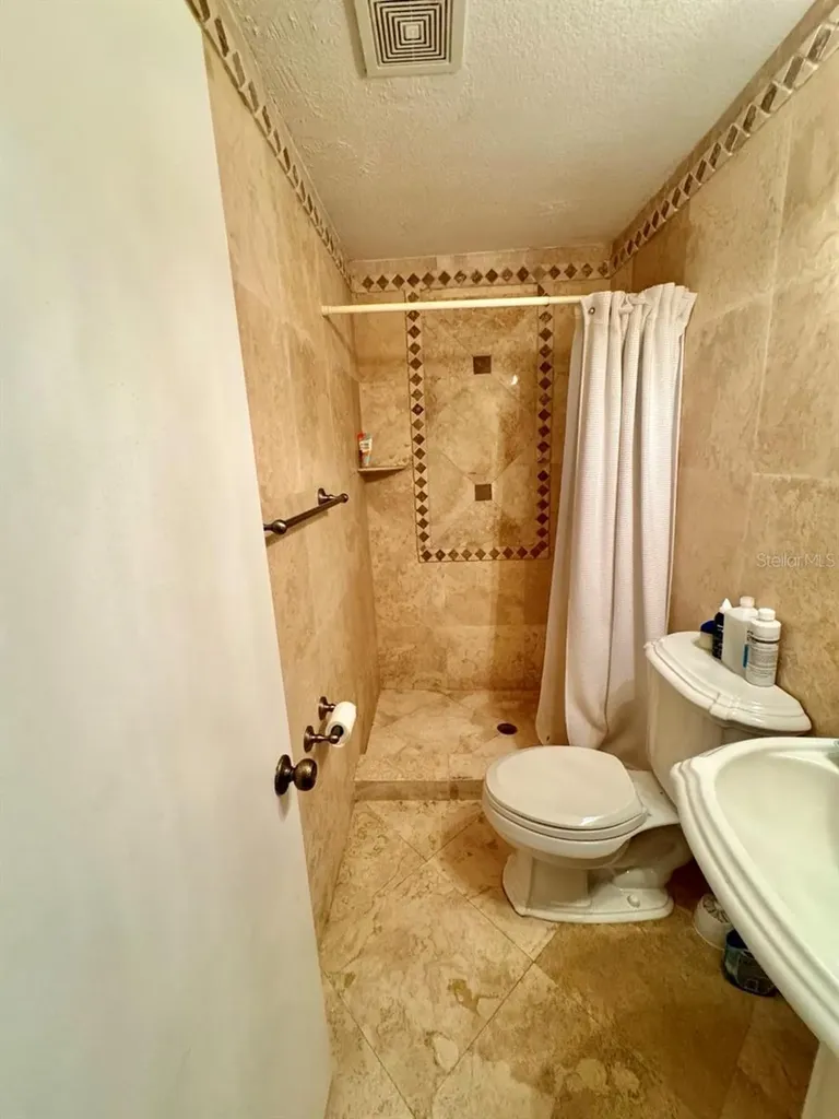 30391 NE 97th Place Salt Springs FL 32134