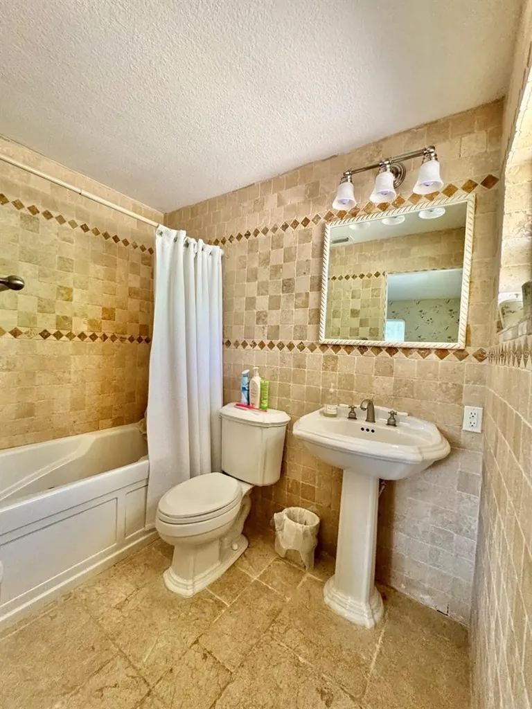 30391 NE 97th Place Salt Springs FL 32134