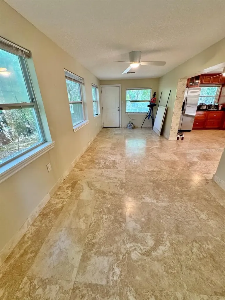 30391 NE 97th Place Salt Springs FL 32134