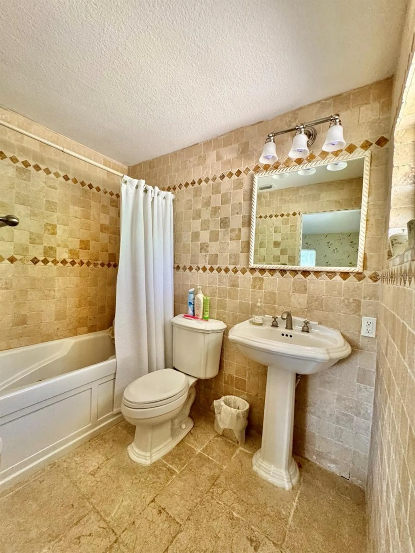30391 NE 97th Place Salt Springs FL 32134