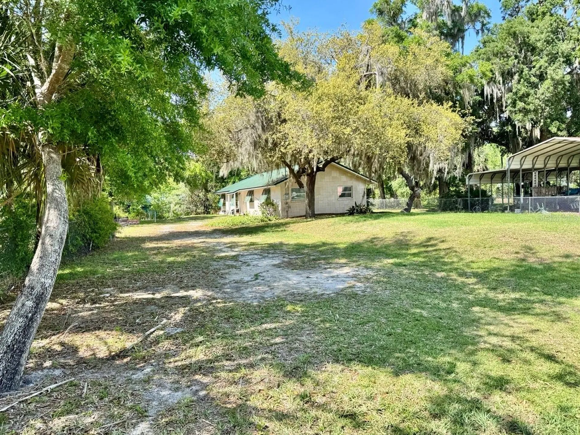 30391 NE 97th Place Salt Springs FL 32134