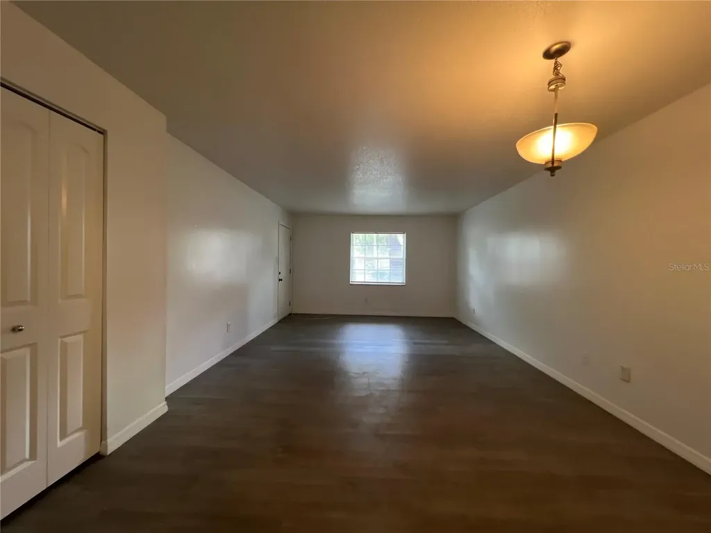 517 S Hyer Avenue Orlando FL 32801
