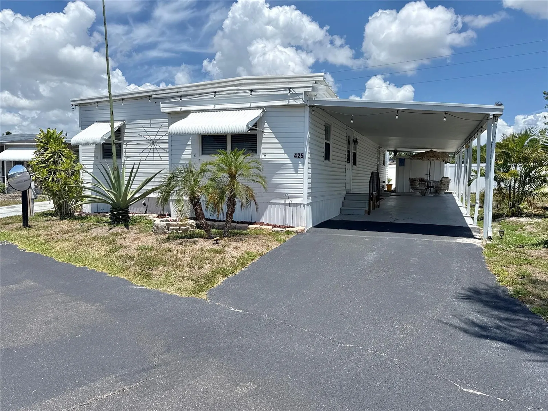 425 Mount Piney Avenue NE St Petersburg FL 33702