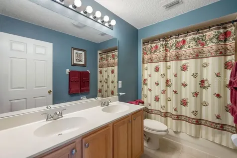 423 Sycamore Springs Street Debary FL 32713