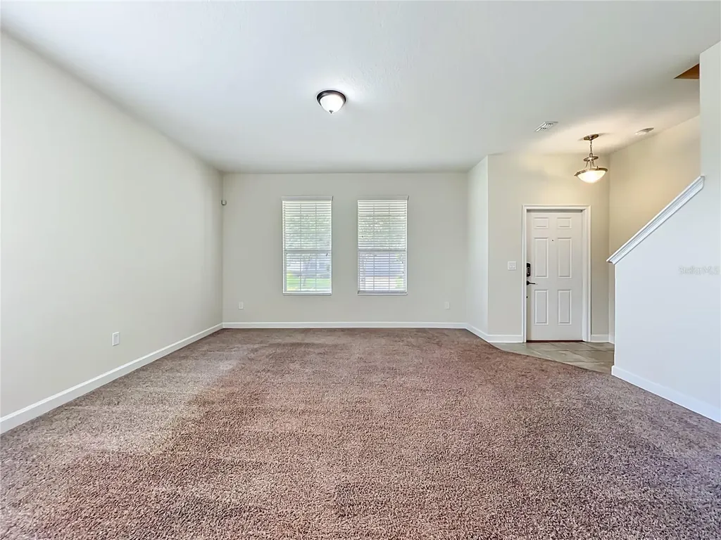 11143 Sycamore Woods Drive Orlando FL 32832