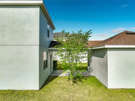11143 Sycamore Woods Drive Orlando FL 32832