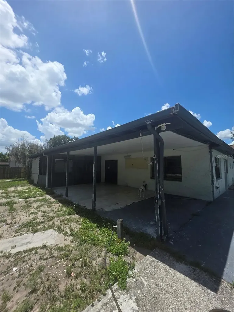 12521 Pittsfield Avenue Tampa FL 33624