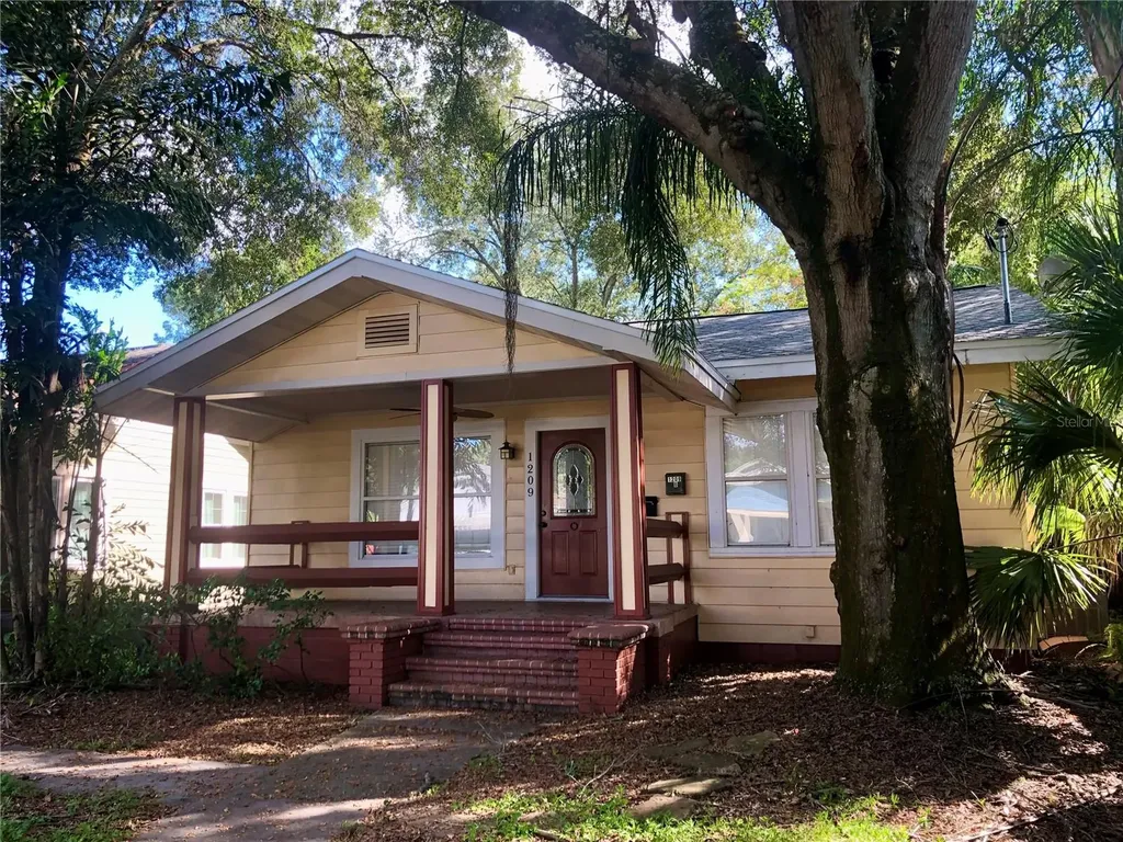 1209 E Comanche Avenue Tampa FL 33604