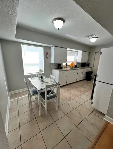 3910 E Ellicott Street Tampa FL 33610