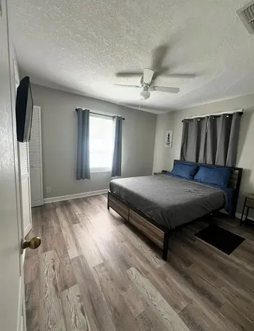 3910 E Ellicott Street Tampa FL 33610