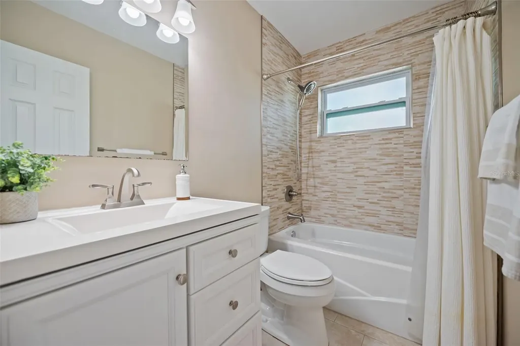 245 Avalon Avenue Fort Lauderdale FL 33308