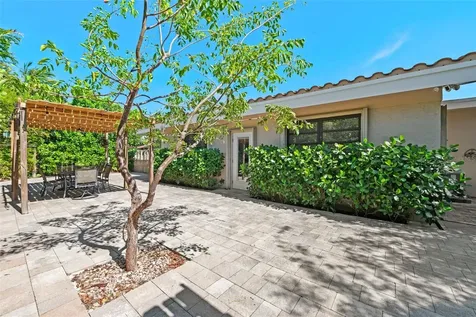 245 Avalon Avenue Fort Lauderdale FL 33308
