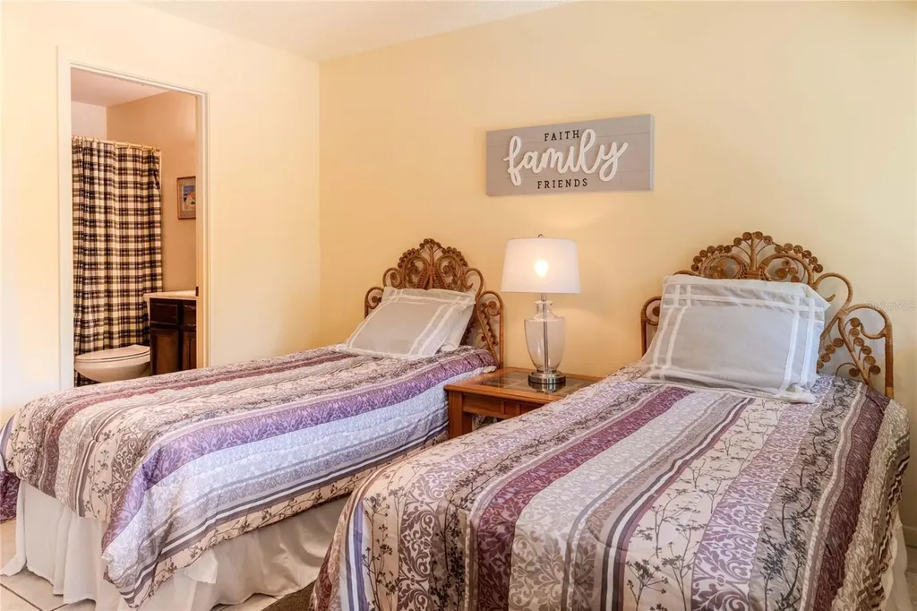 5191 Lake Village Drive Sarasota FL 34235