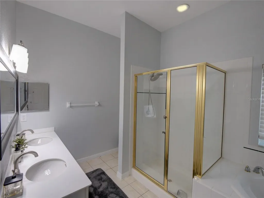 204 New Providence Davenport FL 33897