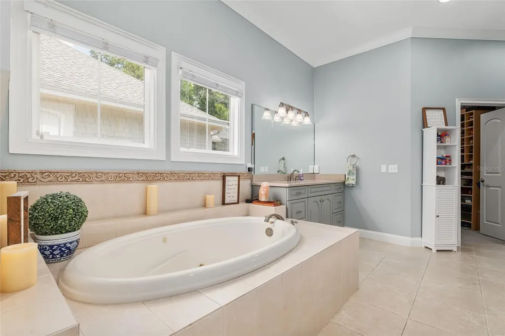 5115 NW 57th Terrace Gainesville FL 32653