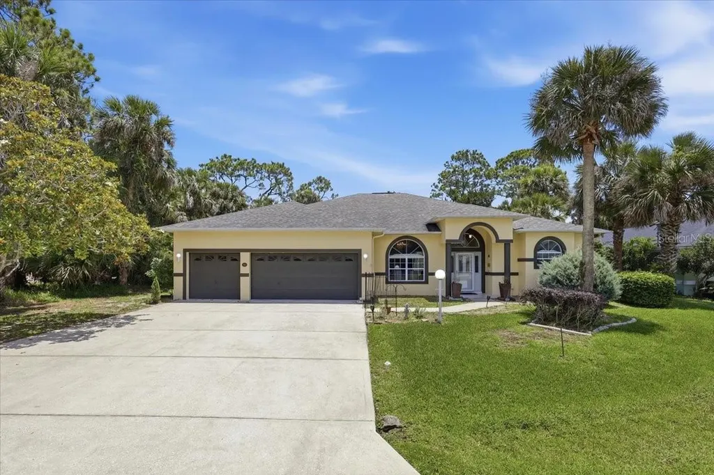 11 Cayuga Court Palm Coast FL 32137