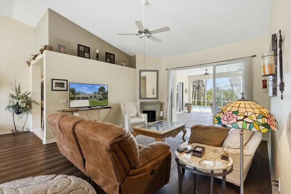 11 Cayuga Court Palm Coast FL 32137
