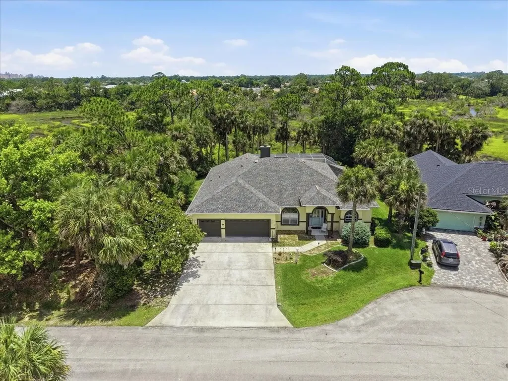 11 Cayuga Court Palm Coast FL 32137