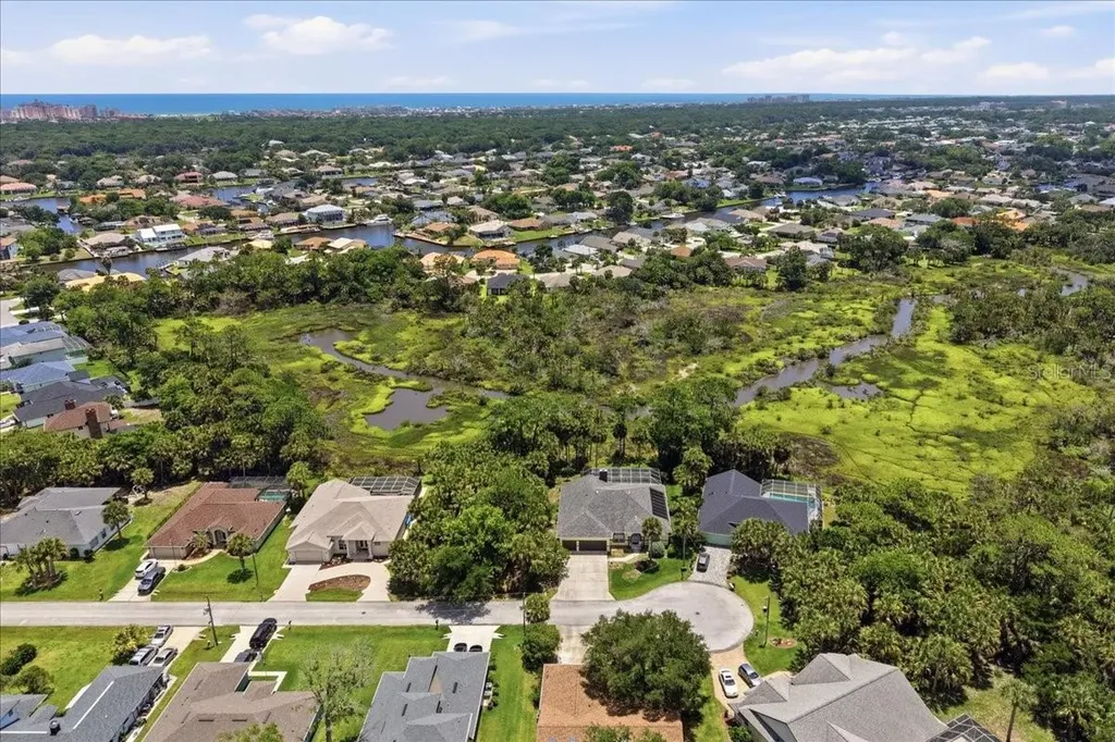 11 Cayuga Court Palm Coast FL 32137