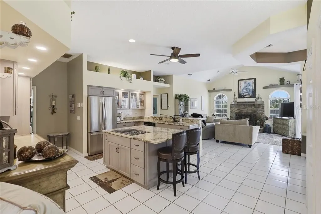 11 Cayuga Court Palm Coast FL 32137