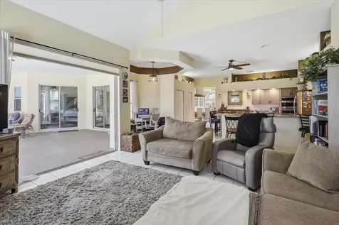 11 Cayuga Court Palm Coast FL 32137