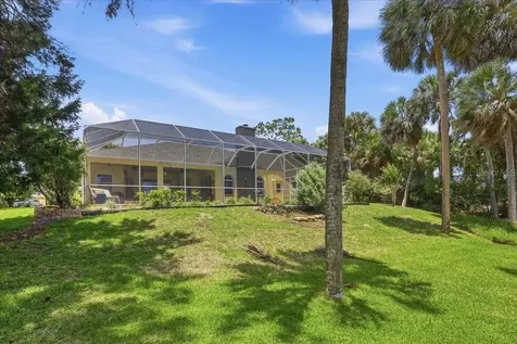 11 Cayuga Court Palm Coast FL 32137