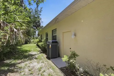 11 Cayuga Court Palm Coast FL 32137